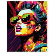 Без бренда «Яркая девушка в солнечных очках» в Нижнем Новгороде