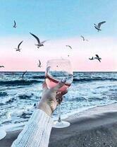 Без бренда «Бокал вина и рассветное море» в Нижнем Новгороде