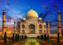 Тадж-Махал в закатном свете